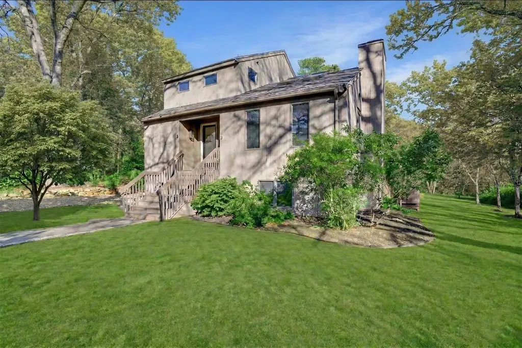 3 Hidden Cove Road Oak Bluffs MA 02577