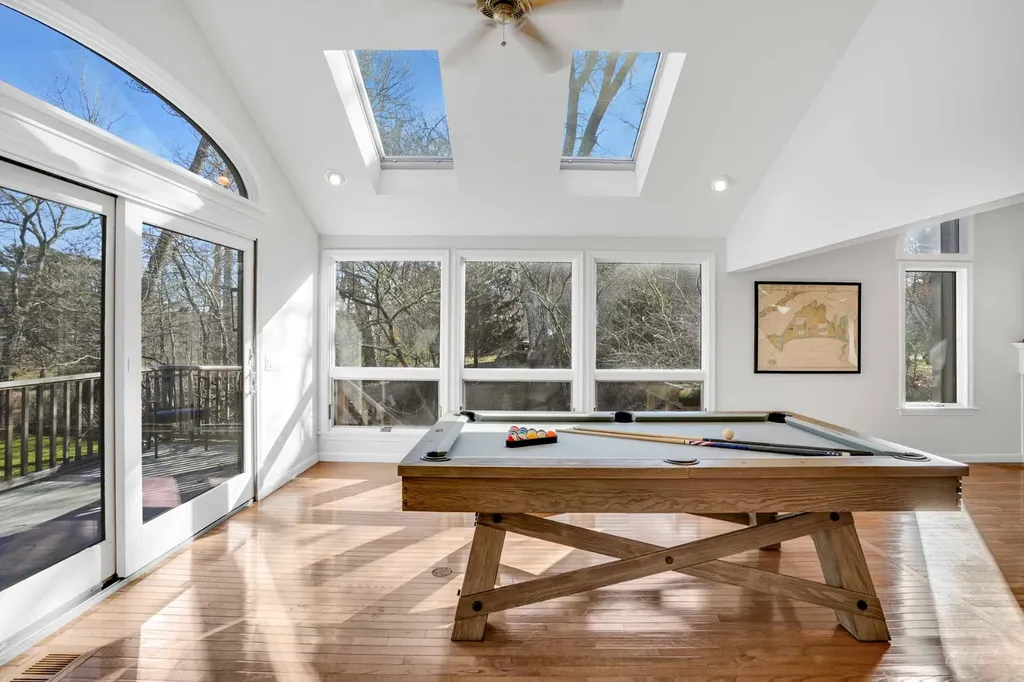 3 Hidden Cove Road Oak Bluffs MA 02577