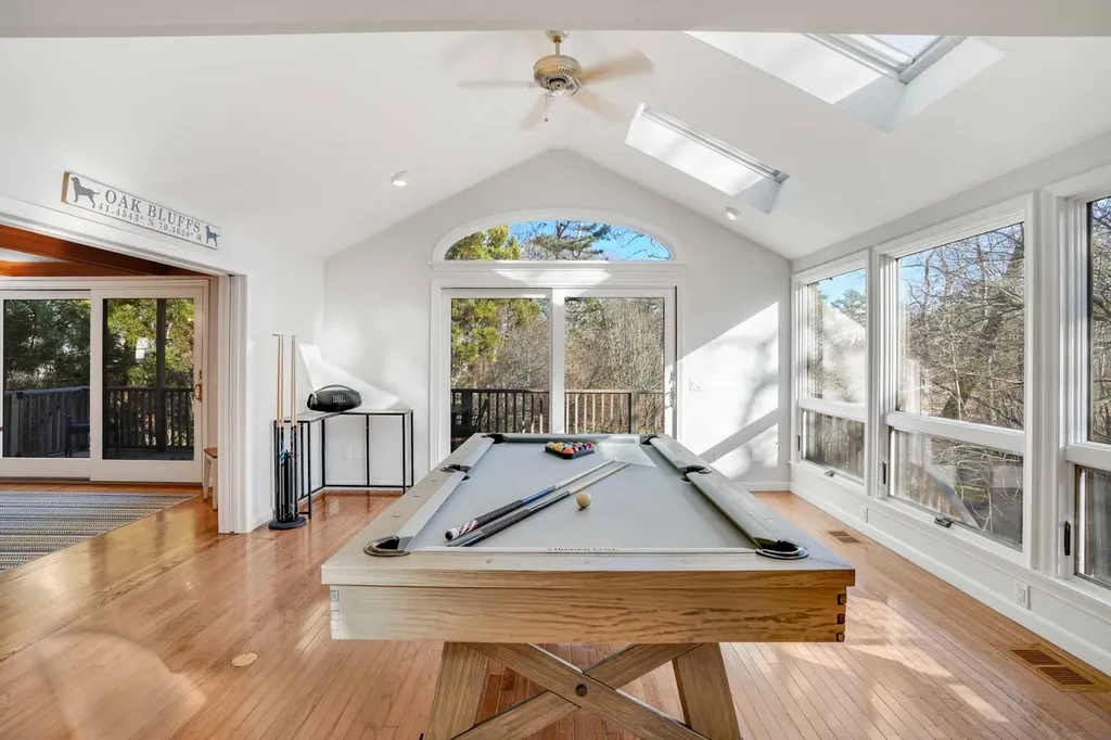 3 Hidden Cove Road Oak Bluffs MA 02577