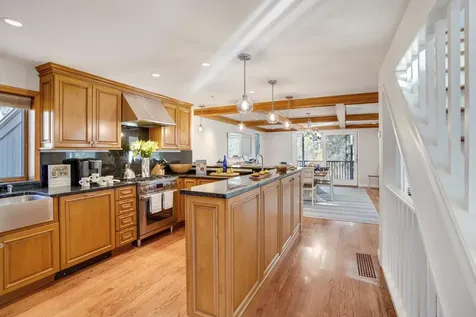 3 Hidden Cove Road Oak Bluffs MA 02577