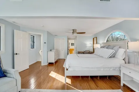 3 Hidden Cove Road Oak Bluffs MA 02577