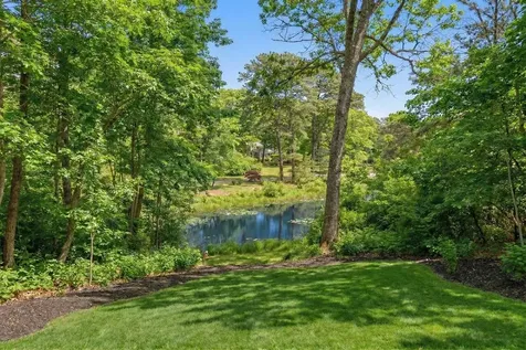 3 Hidden Cove Road Oak Bluffs MA 02577