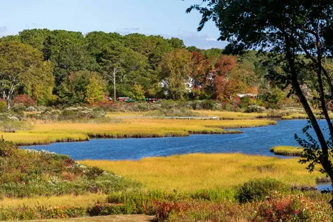 3 Hidden Cove Road Oak Bluffs MA 02577