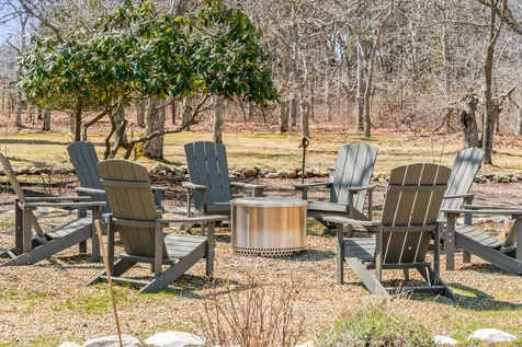 7 Pip'n Circle Edgartown MA 02539