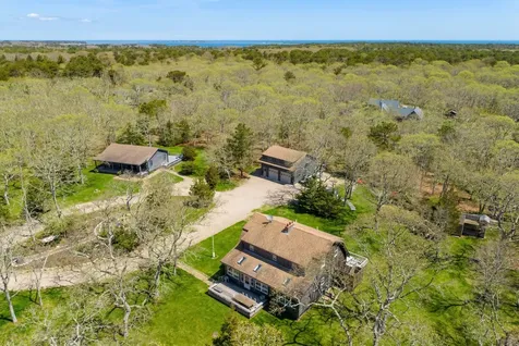 7 Pip'n Circle Edgartown MA 02539