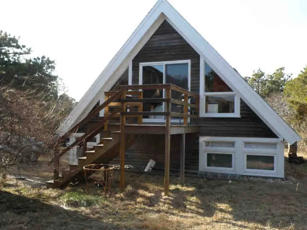 60 Crocker Drive Edgartown MA 02539