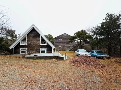 60 Crocker Drive Edgartown MA 02539