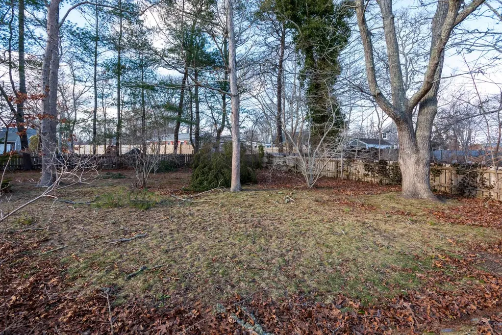 17 Chapman Lane Edgartown MA 02539