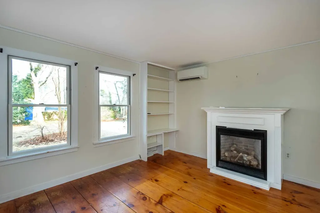 17 Chapman Lane Edgartown MA 02539