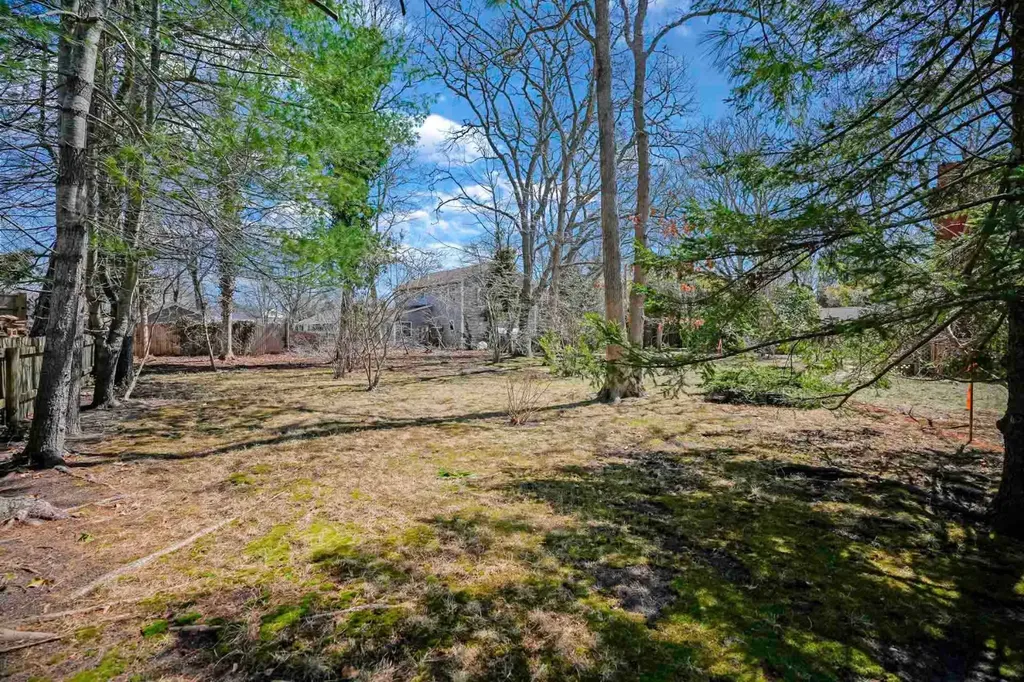 15 Chapman Lane Edgartown MA 02539