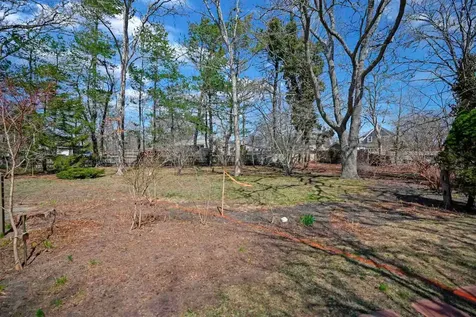 15 Chapman Lane Edgartown MA 02539