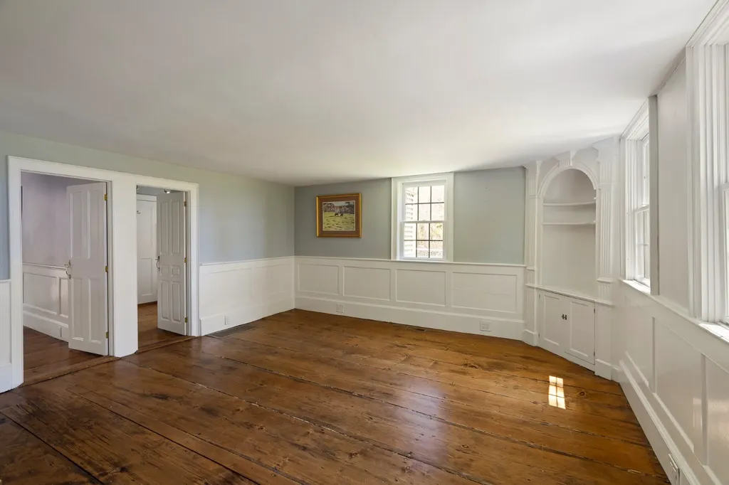 15 Tamarack Lane Oak Bluffs MA 02557