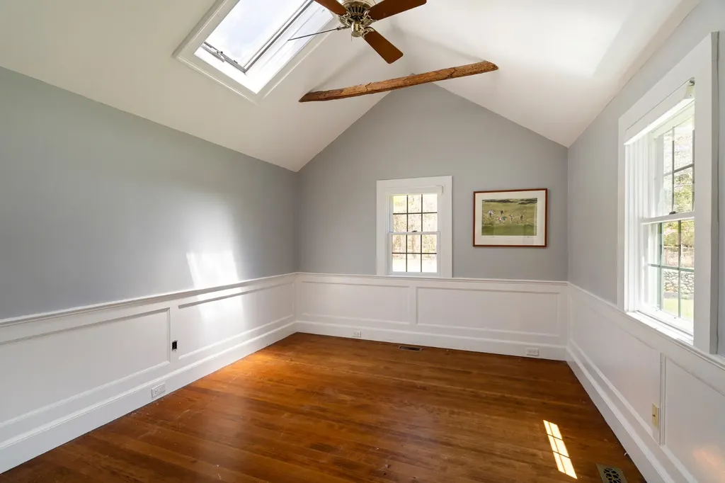 15 Tamarack Lane Oak Bluffs MA 02557