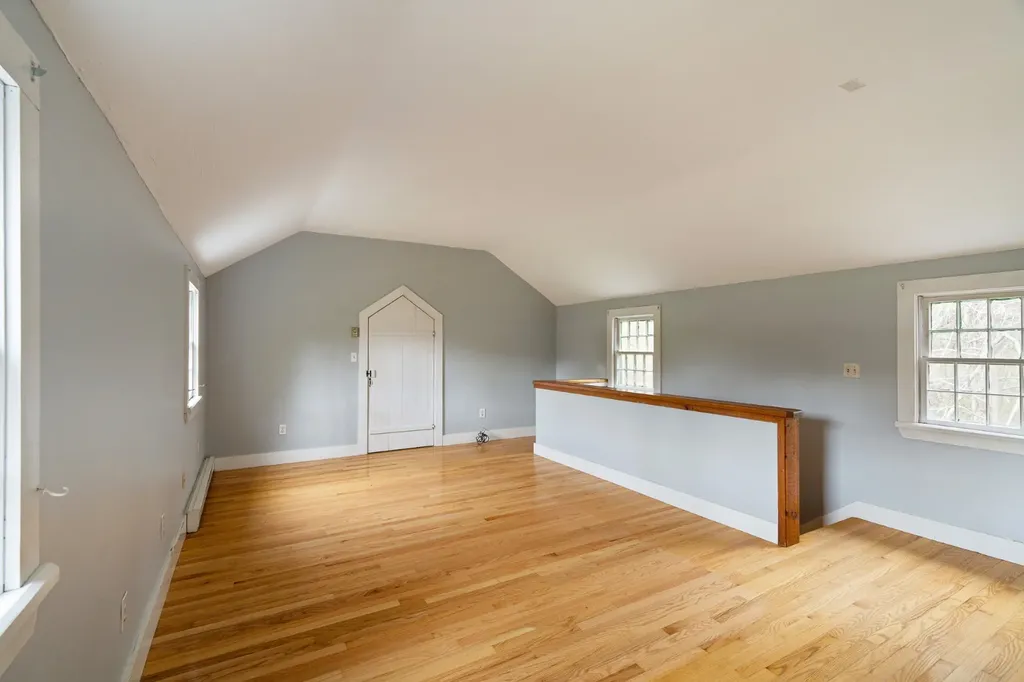 15 Tamarack Lane Oak Bluffs MA 02557