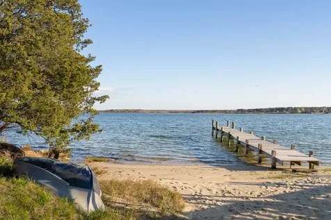15 Tamarack Lane Oak Bluffs MA 02557