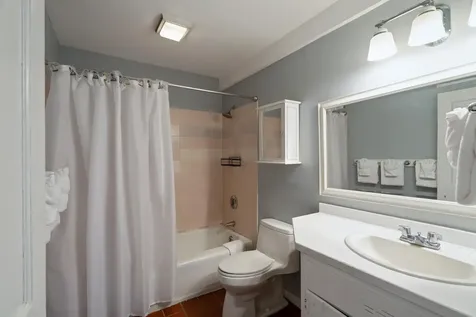 15 Tamarack Lane Oak Bluffs MA 02557