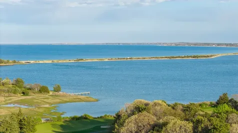 15 Tamarack Lane Oak Bluffs MA 02557