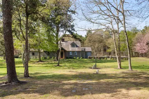 15 Tamarack Lane Oak Bluffs MA 02557
