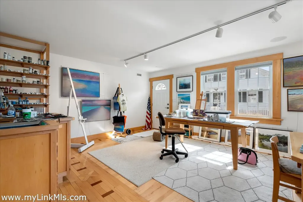 62 North Summer Street Edgartown MA 02539