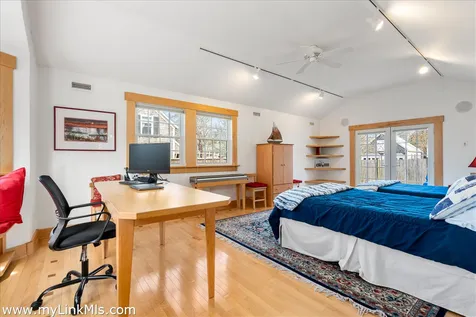 62 North Summer Street Edgartown MA 02539
