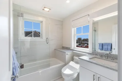 26 Union Court Vineyard Haven MA 02568