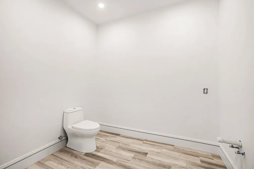 9 Suttons Way Edgartown MA 02539