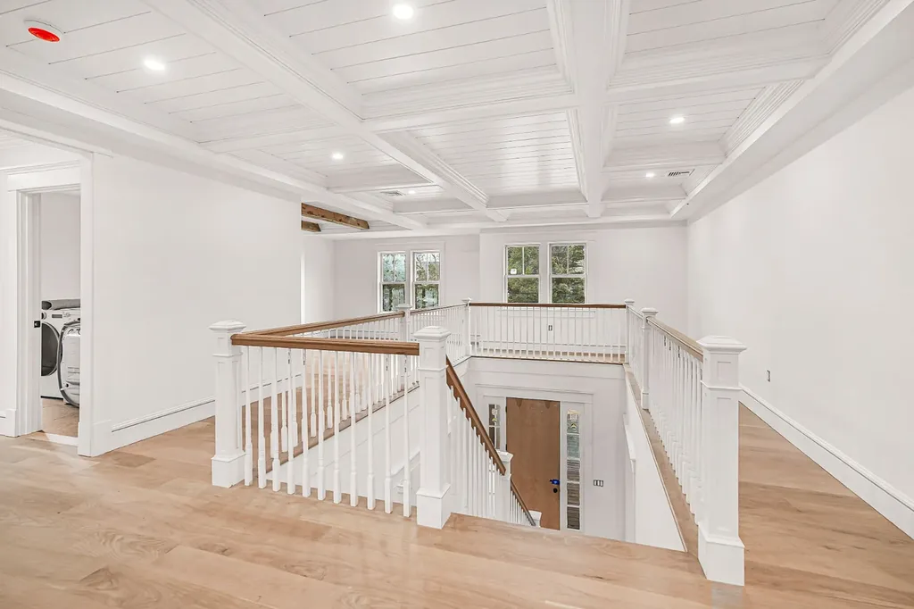 9 Suttons Way Edgartown MA 02539