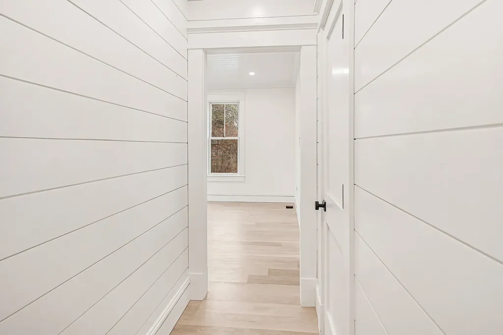 9 Suttons Way Edgartown MA 02539