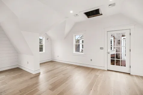 9 Suttons Way Edgartown MA 02539