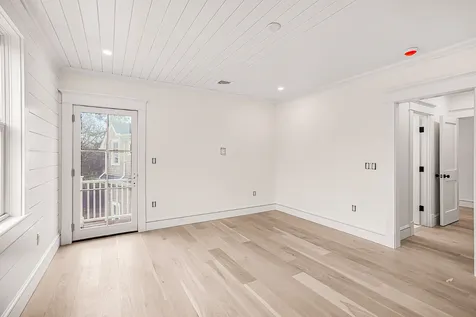 9 Suttons Way Edgartown MA 02539