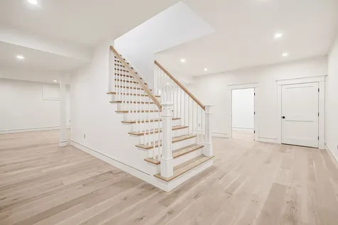 9 Suttons Way Edgartown MA 02539