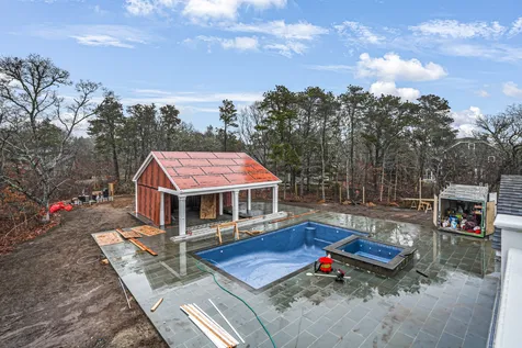9 Suttons Way Edgartown MA 02539