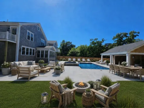 9 Suttons Way Edgartown MA 02539