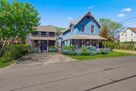25 Pennacook Avenue Oak Bluffs MA 02557