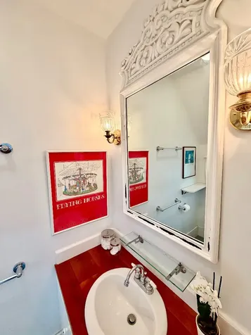 25 Pennacook Avenue Oak Bluffs MA 02557