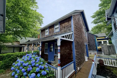 25 Pennacook Avenue Oak Bluffs MA 02557