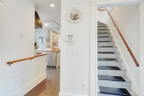 25 Pennacook Avenue Oak Bluffs MA 02557