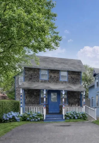 25 Pennacook Avenue Oak Bluffs MA 02557