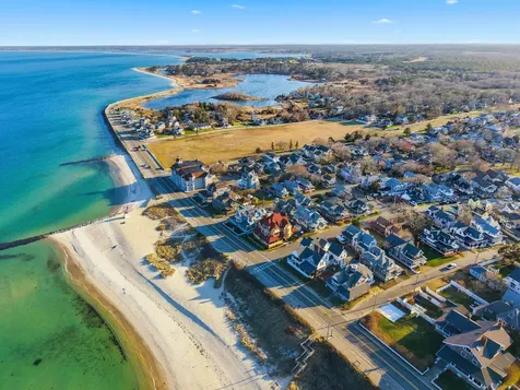25 Pennacook Avenue Oak Bluffs MA 02557