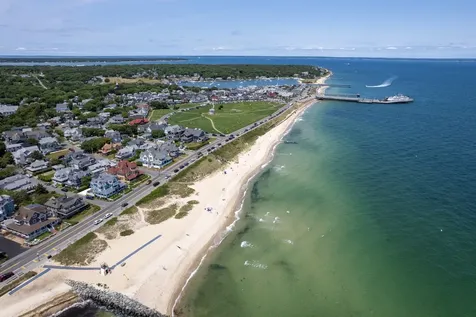 25 Pennacook Avenue Oak Bluffs MA 02557