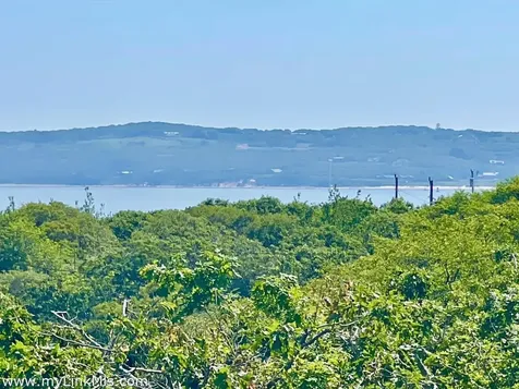 12 Lobsterville Road Aquinnah MA 02535