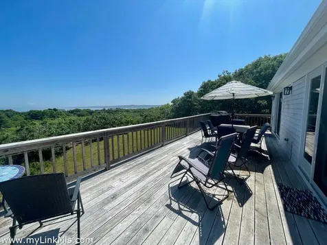 12 Lobsterville Road Aquinnah MA 02535