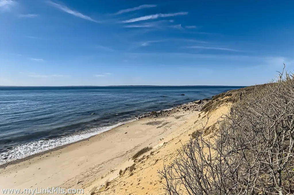78 Hammett Road Chilmark MA 02535