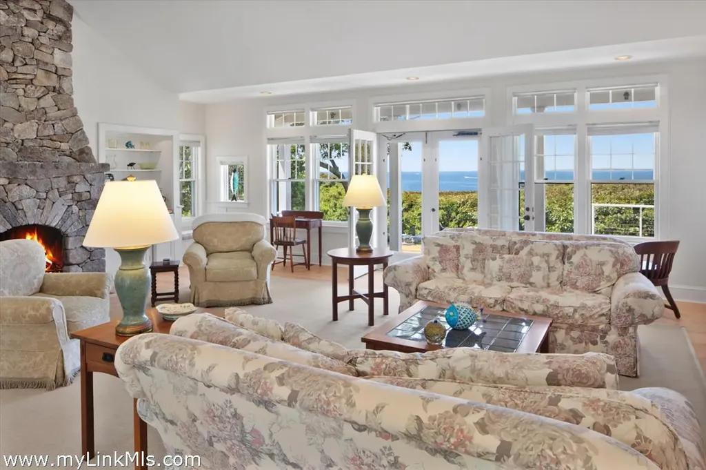 78 Hammett Road Chilmark MA 02535