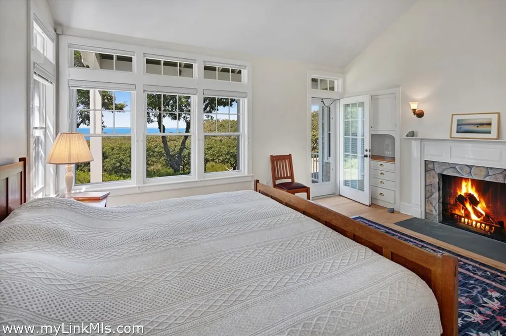 78 Hammett Road Chilmark MA 02535