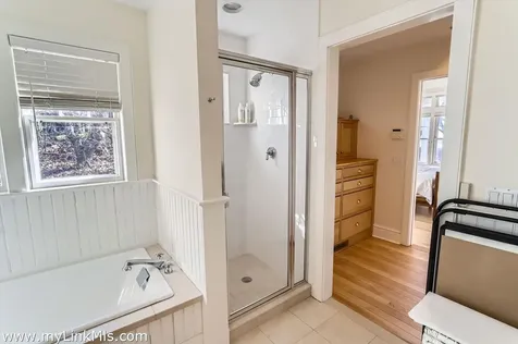 78 Hammett Road Chilmark MA 02535