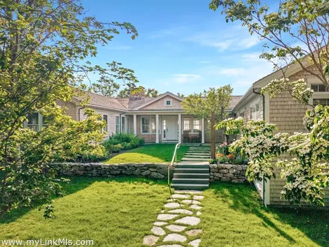78 Hammett Road Chilmark MA 02535
