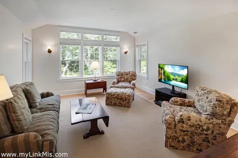 78 Hammett Road Chilmark MA 02535