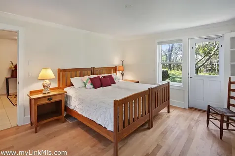 78 Hammett Road Chilmark MA 02535