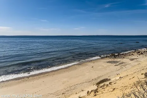 78 Hammett Road Chilmark MA 02535